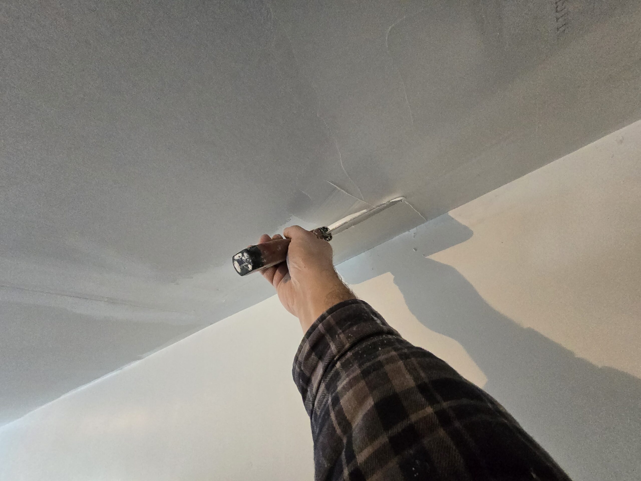 Drywall repair work in Ottawa